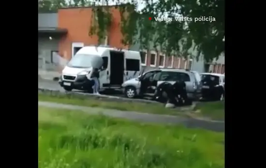 Как в Иманте в ходе спецоперации задержали наркоторговцев (ВИДЕО)