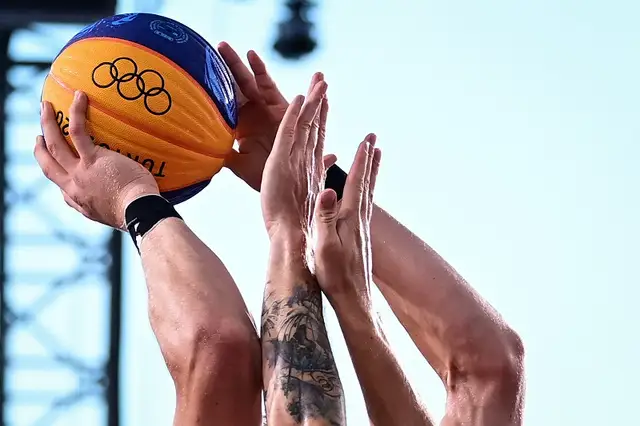 Latvijas izlase iegūst zelta medaļas Tokijas olimpiskajās spēlēs 3×3 basketbolā vīriešiem