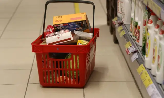 EM: Nebūtu pareizi atklāt pārtikas cenas veidojošās izmaksas par katru produktu