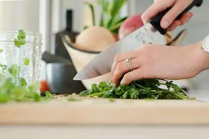 Российский врач назвала продукты для похудения во сне
