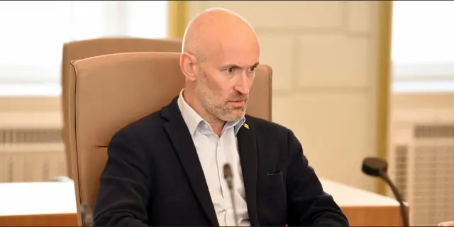 Nenomainot veselības ministru, Mičerevskis prognozē jaunas Covid-19 grūtības uz vēlēšanu laiku