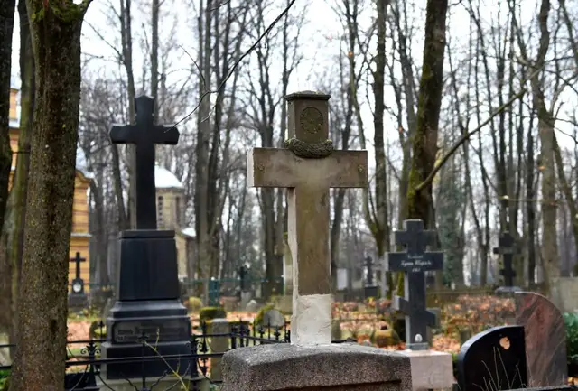 Ни стыда, ни совести: мошенники пытаются нажиться на покойниках