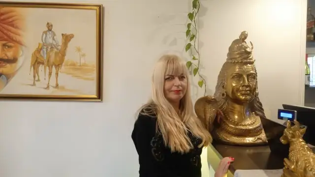 Известная рижская гадалка Санта-Мария: «От бабушки осталась тетрадь с заговорами»