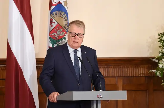Ulmanis: Putins, iespējams, domā, kā vēl agresīvāk un cietsirdīgāk noslēgt karu Ukrainā