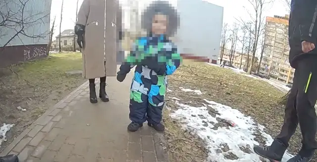 No Rīgas bērnudārza neviena nepamanīts aiziet trīs gadus vecs bērns