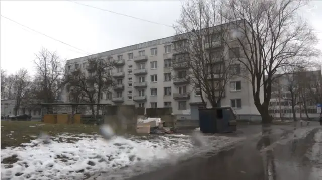 Аварийный дом в Болдерае: эвакуированным оттуда людям приходят немалые счета