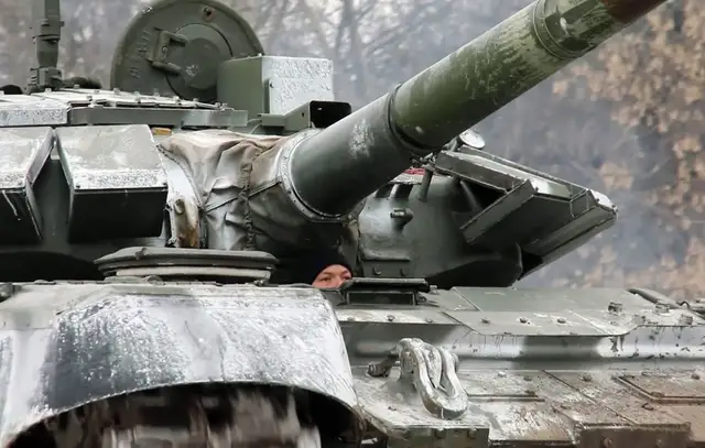 На севере Украины российская армия продвинулась на 5 км: Арестович