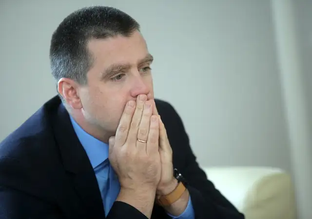 Раевскис о «заморозке» зарплат в правительстве: много шума из ничего — проверяют, на кого можно надавить