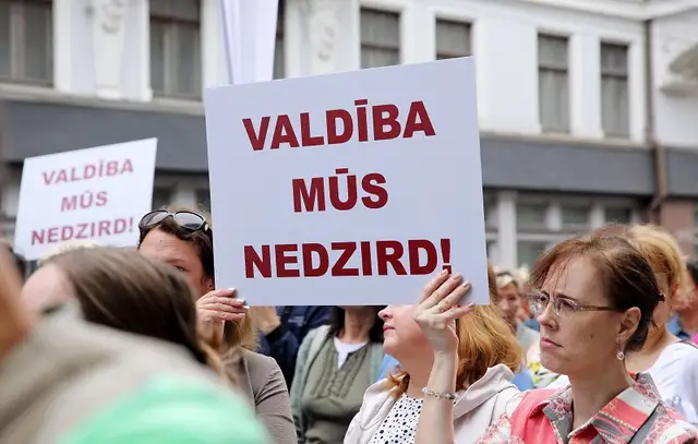 Mediķu arodbiedrība izsaka neuzticību veselības ministram