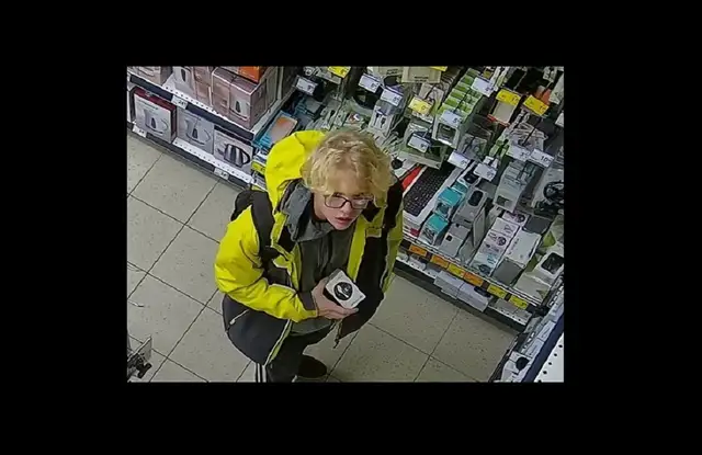 Внимание! Полиция просит помощи в поиске вора из Валмиеры