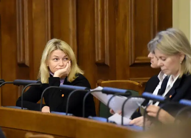 Grevcova pametusi frakciju «Stabilitātei»