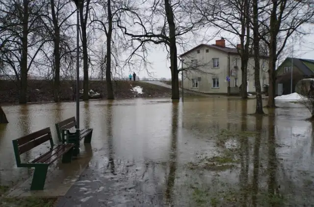 Ūdens līmenis Daugavā pie Jēkabpils sasniedzis otro augstāko atzīmi novērojumu vēsturē