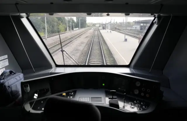 «Pasažieru vilciens» meklē mašīnistus jaunajiem elektrovilcieniem