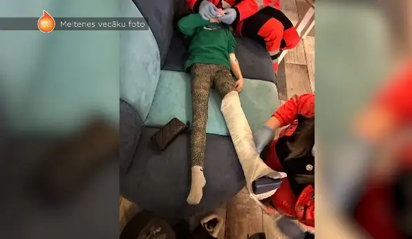 ЧП в игровой комнате: женщина сломала ногу 8-летней девочке