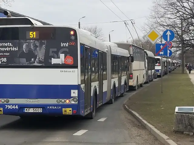 Līdz ar mācību gada beigām Rīgā būtiski samazinājušies sastrēgumi