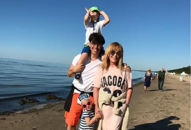 Покоряют высоты: как Галкин с детьми отдыхают в Юрмале (ВИДЕО)
