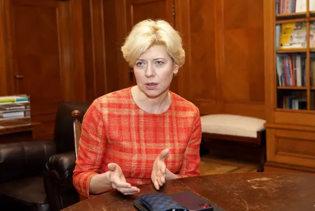 Čakša pati neplāno atkāpties no ministres amata