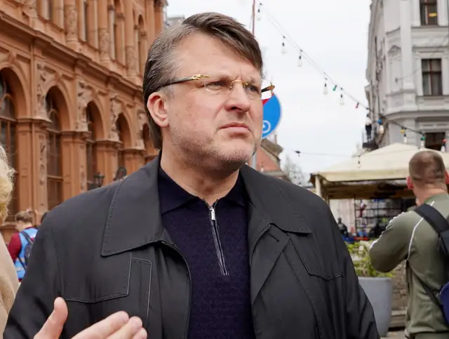 KNAB negūst apstiprinājumu apgalvojumiem par Putina iespējamajiem maksājumiem Šleseram
