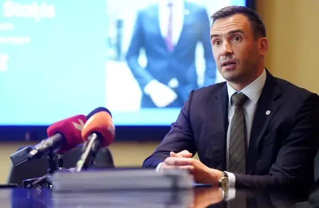 Staķis atkāpjas, jo vairs nevarot uzņemties atbildību par domes lēmumiem