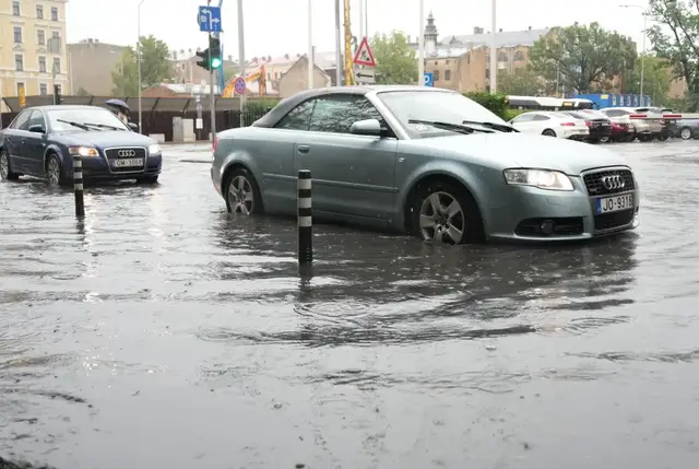 Glābēji visvairāk izsaukumu par vētras postījumiem saņēmuši no Rīgas, Latgales un Zemgales