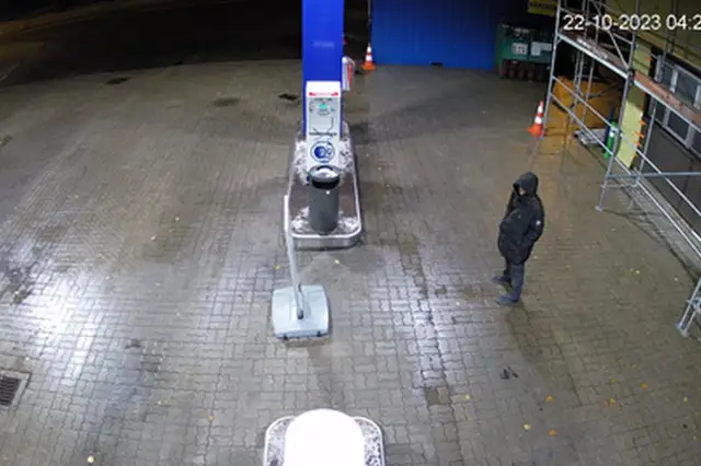 Пожар на автозаправке мог окончиться взрывом. Полиция ищет поджигателя