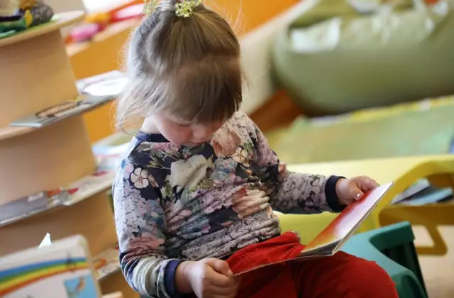 В Латвии издана первая книга, автор которой — искусственный интеллект; о чем она?