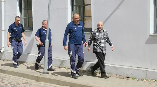 Общественность в шоке: убийца избежал пожизненного срока, снова попытался убить и был осужден «всего на 5 лет»
