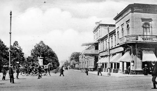 Главный обелиск Верманского парка: прогулки по Риге