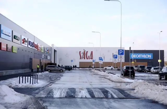 Tirdzniecības centrā «Sāga» novērstas svētdien konstatētās problēmas un tā darbība atjaunota ierastajā režīmā