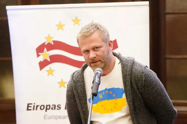 EP deputāts: Aizsardzības nozare arī rada darba vietas, vairo nodokļu maksājumus un attīsta tehnoloģijas
