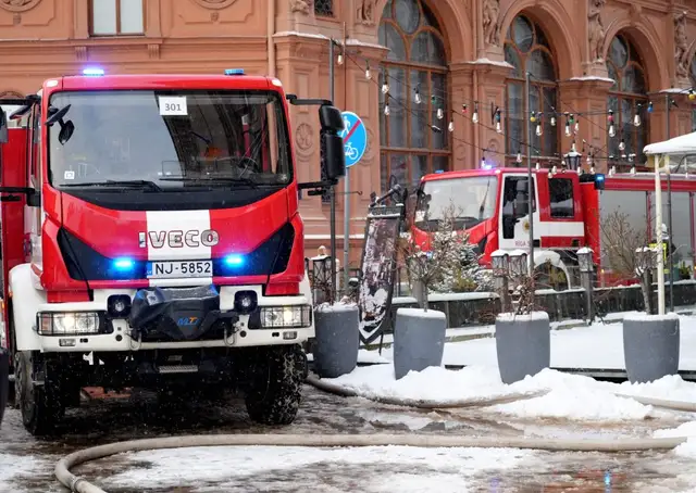 Почему замолчало Латвийское радио? Совет по СМИ получил объяснения после пожара на Домской площади