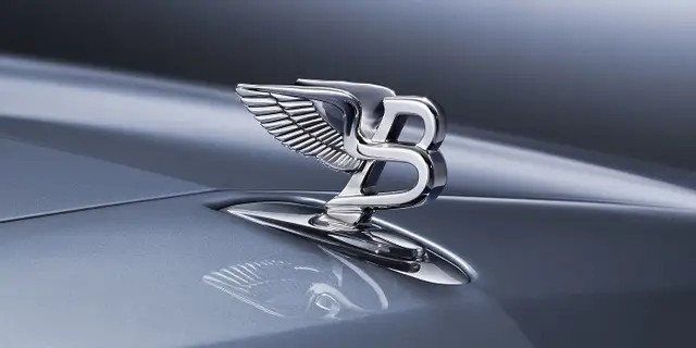 Рижский суд оштрафовал латвийскую предпринимательницу и фирму за продажу «Bentley» россиянину