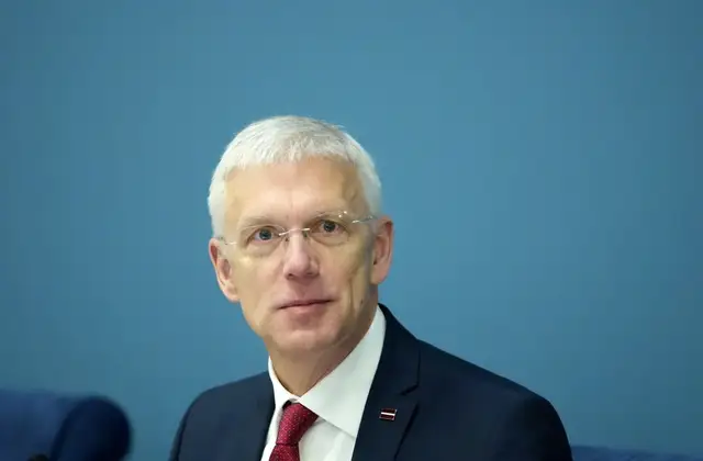 «Идет на посадку»? Генпрокуратура открыла уголовное производство по факту полетов Кариньша