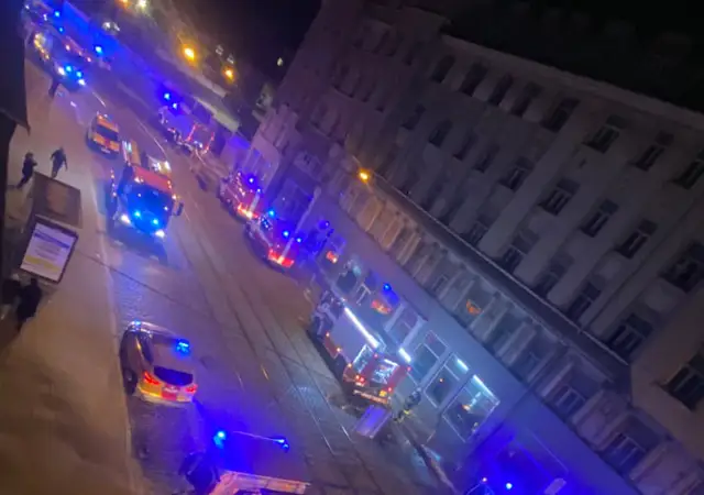 Rīgas pašvaldība vēl pirms četriem gadiem uzdevusi īpašniekam sakārtot otrdien degušo graustu Brīvības ielā