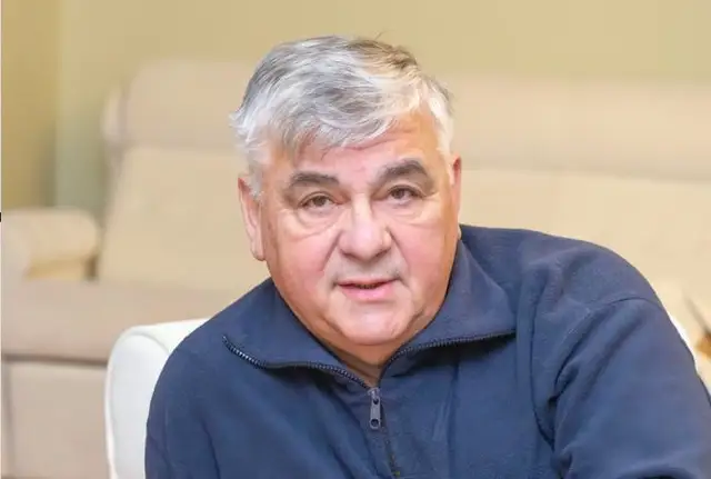 «Решили мы юбилей широко отметить»: Евгений Гомберг — о красивом…