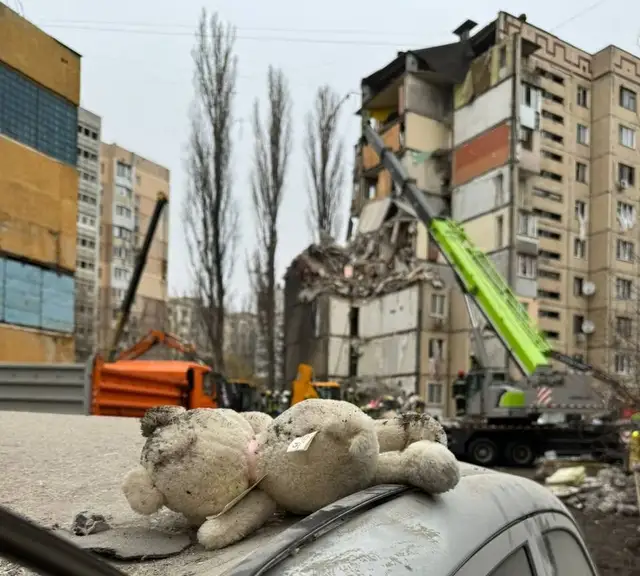 В Одессе завершили разбор завалов жилого дома: 12 погибших, в том числе пять детей