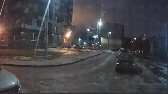 В Санкт-Петербурге беспилотник врезался в жилой дом; пострадало шесть человек