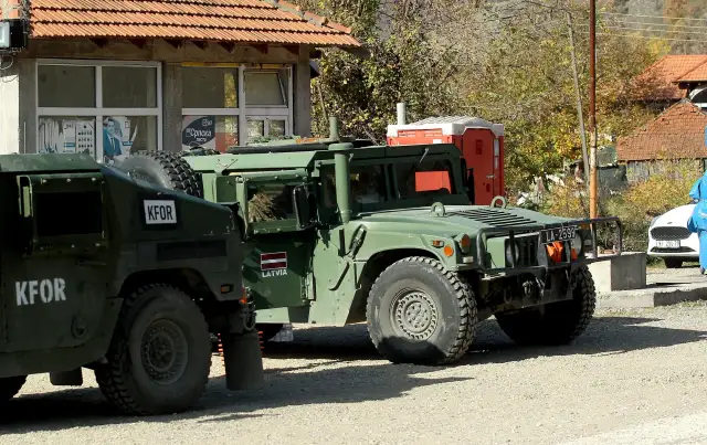 Дело кончилось койкой — больничной: рядовая латвийской армии обвинила командира в «неуставщине» в ходе миссии KFOR