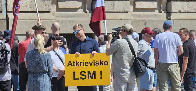 Saeimas komisija atbalsta grozījumus par valsts valodas nostiprināšanu sabiedrisko mediju darbībā