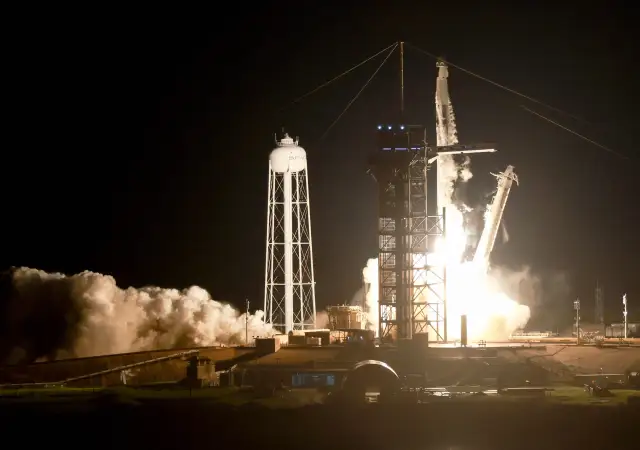 Маск успешно запустил миссию Polaris для первого частного выхода в открытый космос (ВИДЕО)