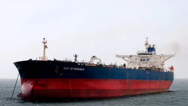 Bloomberg: Белый дом готовит новые санкции против нефти РФ
