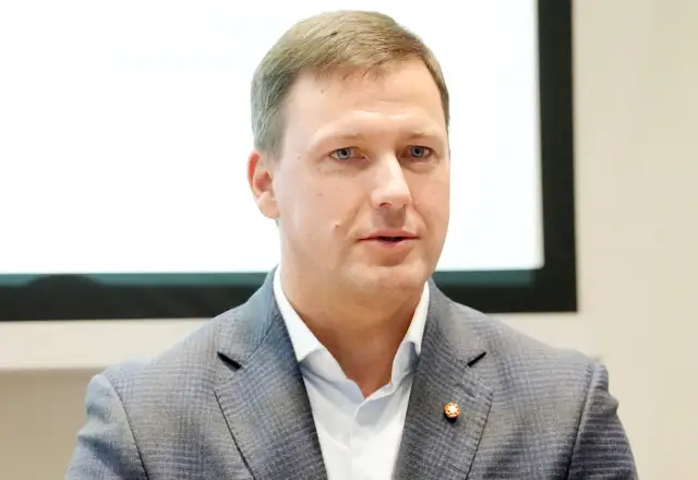 Rozenbergs atsauc kandidatūru uz izglītības ministra amatu