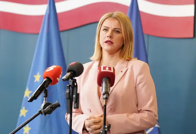 Premjere: Bez iestāžu apvienošanas un resursu centralizēšanas vajadzīgo ietaupījumu publiskajā pārvaldē atrast neva