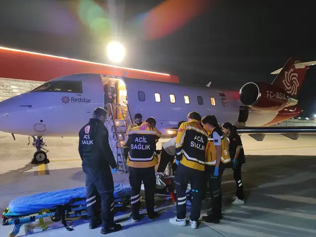 После гибели 59 человек в клубе в Северной Македонии объявили семидневный траур (ФОТО)
