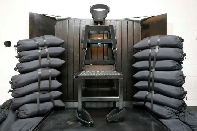 В США впервые за 15 лет человека казнят через расстрел. Как устроена казнь?