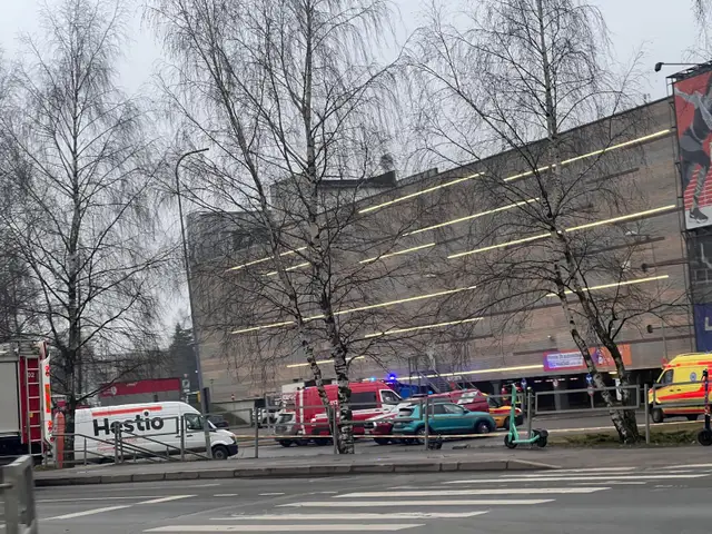 В т\ц Olimpija прорвало трубу с углекислым газом. Проведена эвакуация (ДОПОЛНЕНО)