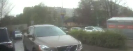 Водитель в шоке от штрафа на парковке у «Рими»: за что?