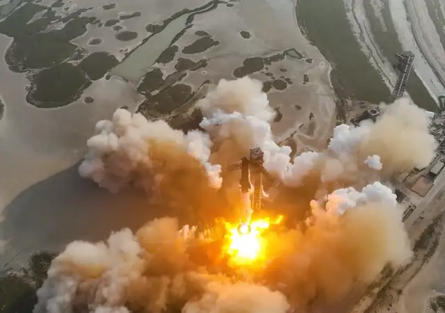 Корабль Starship Илона Маска взорвался над Индийским океаном