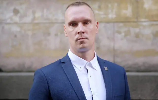 Olaines novada vicemērs Vurčs pirms domes sēdes paziņo par atkāpšanos no amata