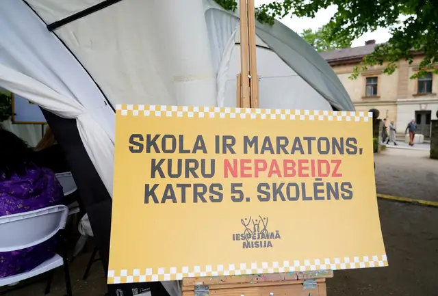 Izglītības ministre piedāvā ieviest stingrākas prasības kavējumu attaisnošanai